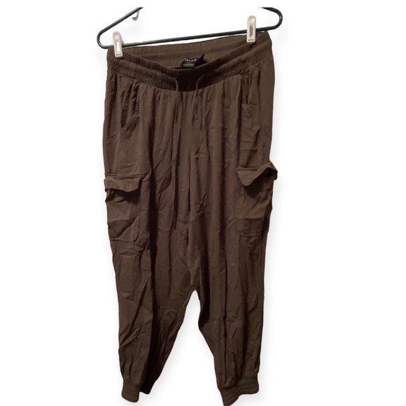 Torrid Pants Size 0 Women’s Baggy Pockets Stretch Draw String Pull On - Picture 1 of 10